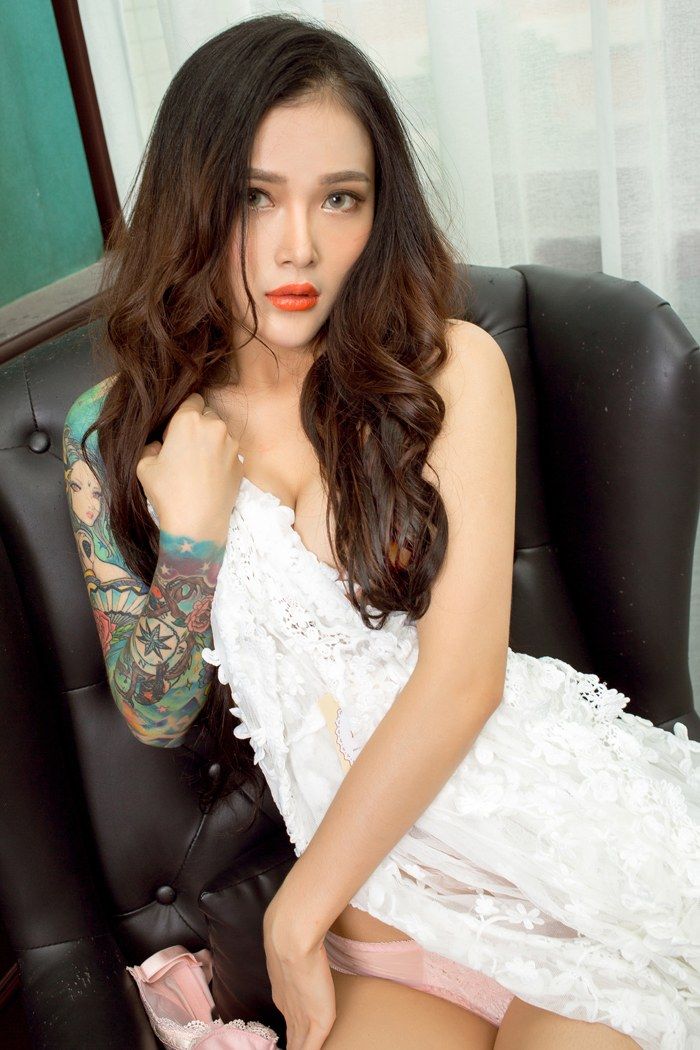 妖媚少妇雯雯凹凸好身材魅惑无比(图14)