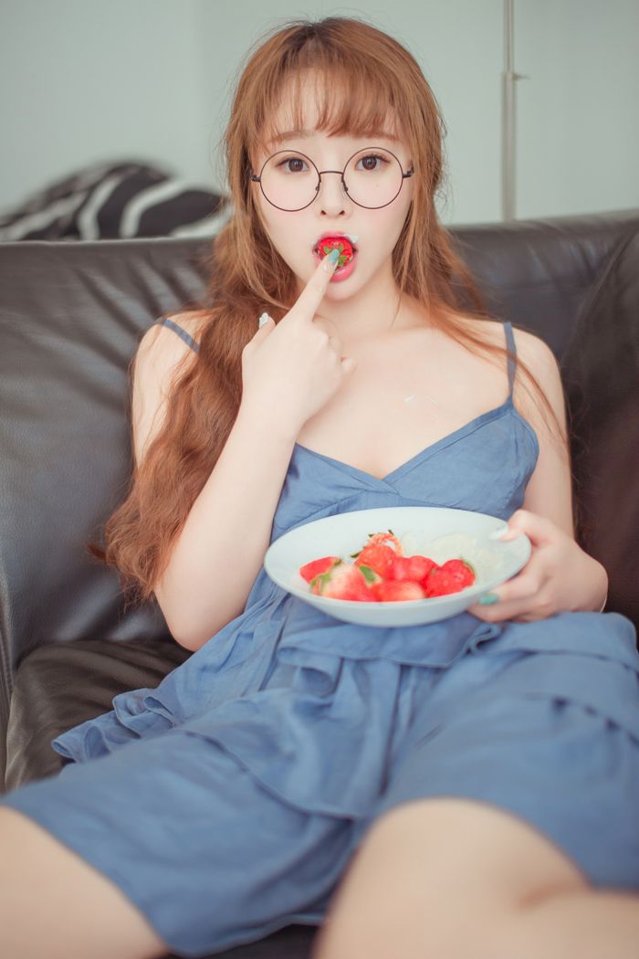 童颜巨乳柳侑绮性感内衣妩媚妖娆(图57)