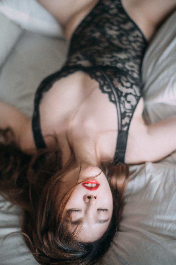 童颜巨乳柳侑绮性感内衣妩媚妖娆(图7)