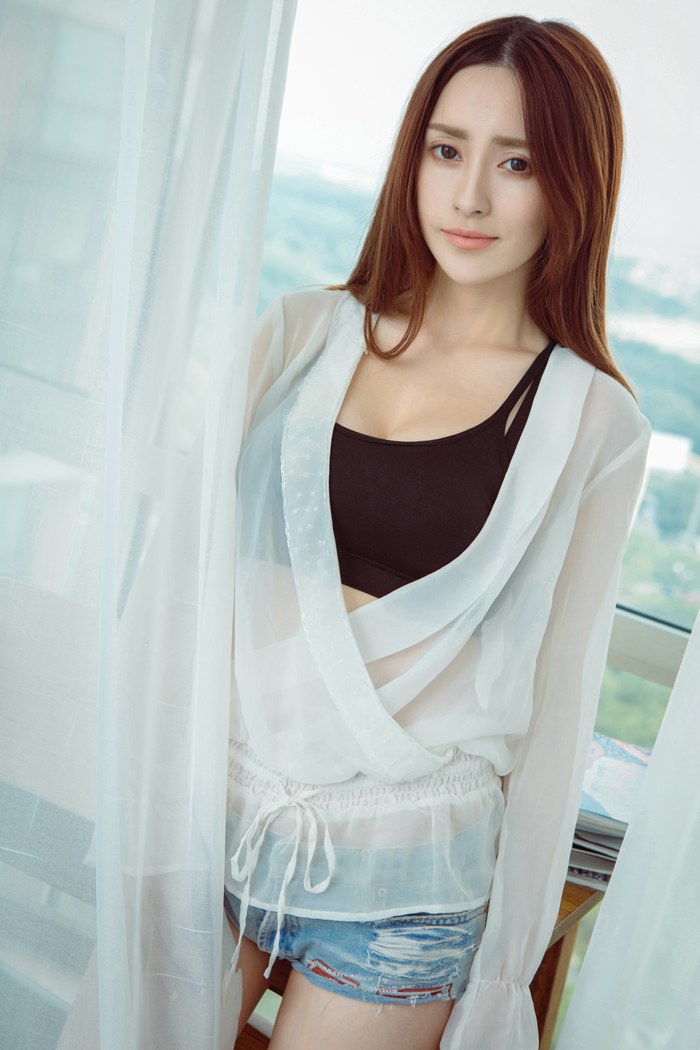 御姐花花蕾丝开胸傲人美乳尽显妩媚(图55)