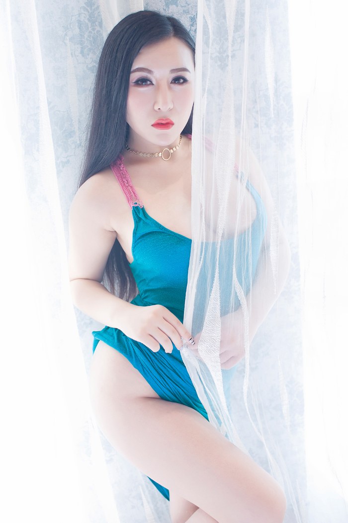 寂寞少妇伊若镂空蕾丝难掩浑圆巨乳(图18)