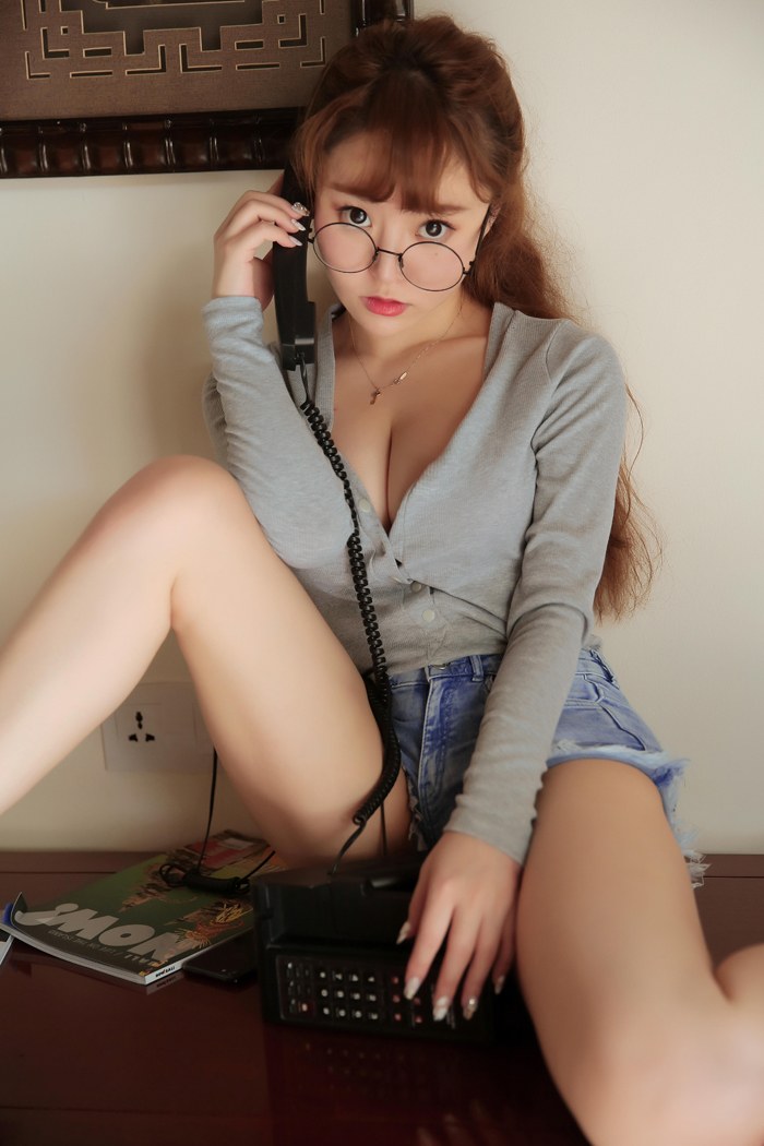 童颜巨乳柳侑绮大尺度裸身诱惑你(图19)