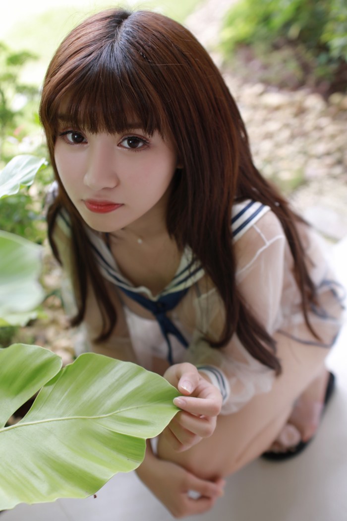 少妇娇萌萌透明薄纱尽显白嫩豪乳(图29)