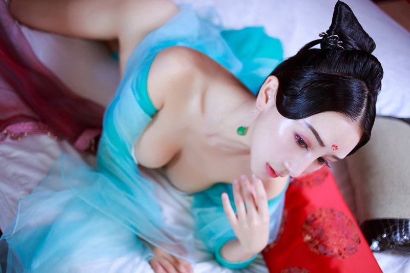 古风女王邹晶晶真空上阵乳此动人(图24)