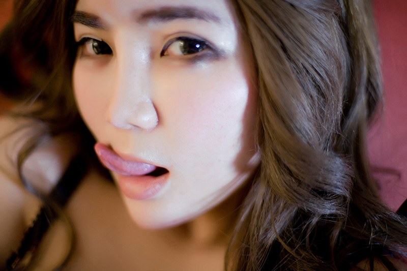 大胸嫩妹温伊怡性感肥臀惹人喜爱(图44)