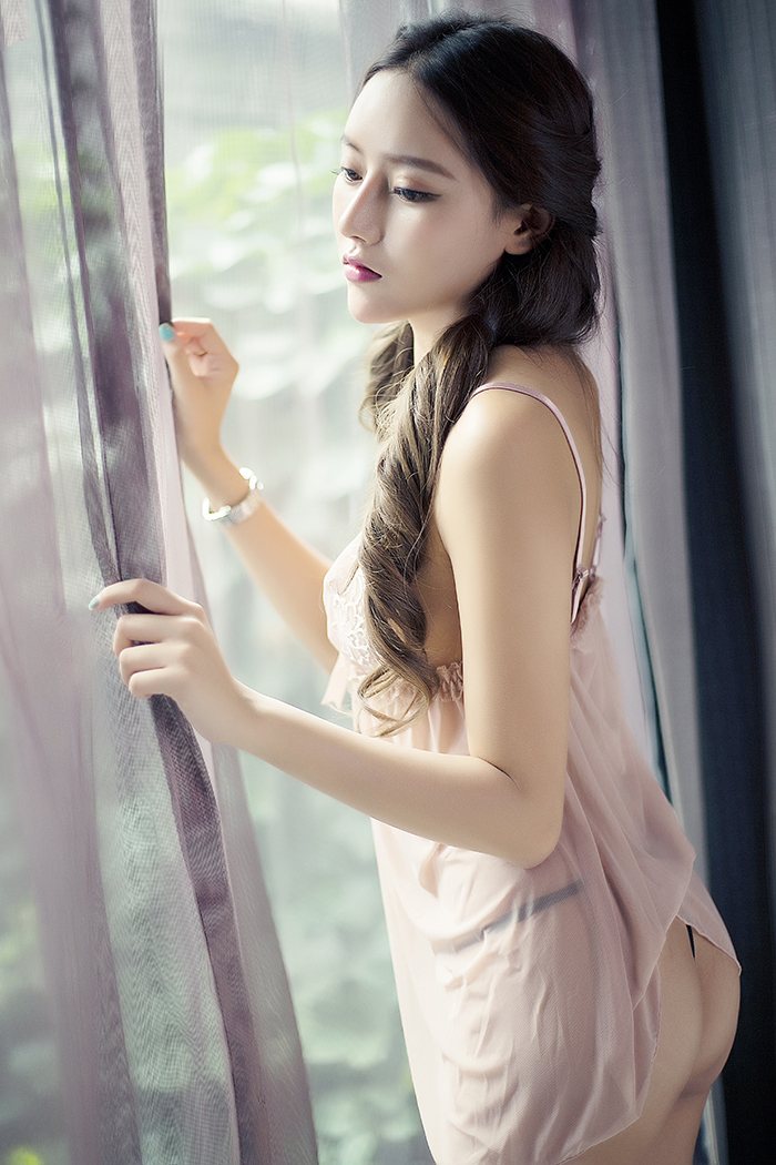 气质嫩模阿童木蕾丝内裤浴室湿身(图12)