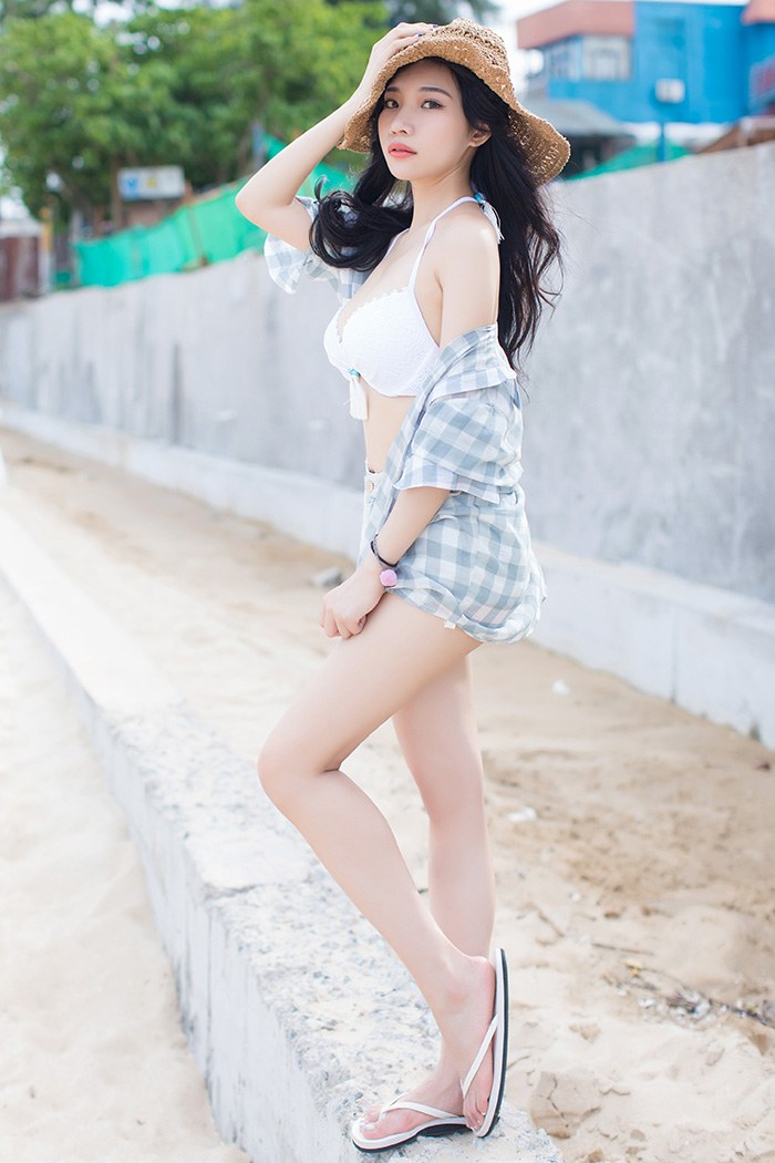 寂寞少妇狐狸妹蕾丝内衣镂空秀美乳(图6)