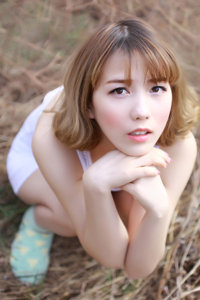 混血美女哈拿丰乳裸背引爆你眼球(图22)