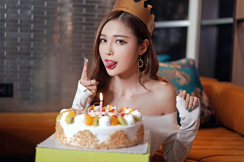 美女主播梦小楠奶油遮点香艳来袭(图33)