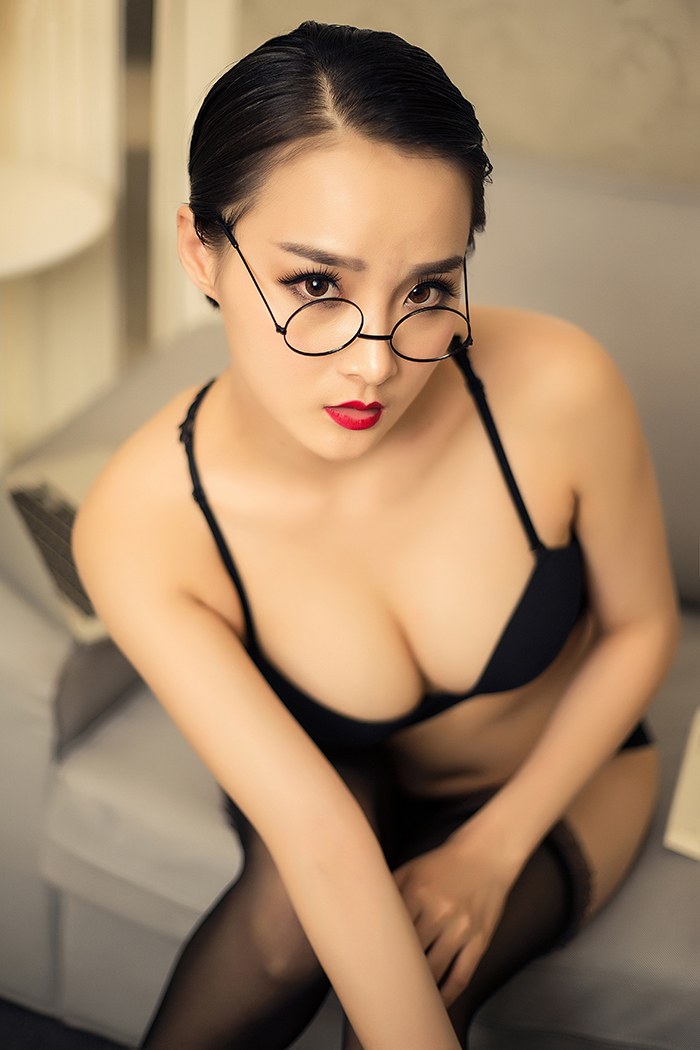 黑丝姐姐周夕爱翘臀酥胸秀色可餐(图46)