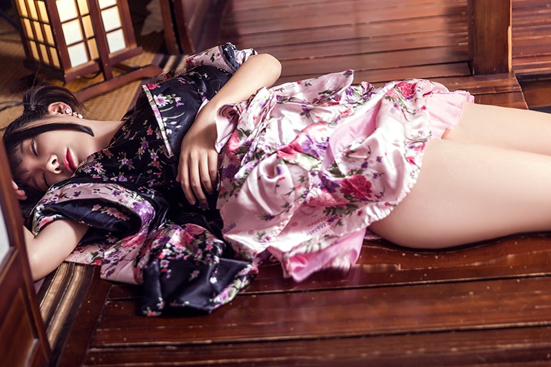 爆乳笑妹子千娇百媚胸器呼之欲出(图30)