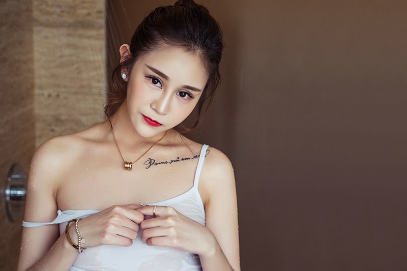 知性美人王一涵浴缸湿身香艳来袭(图43)