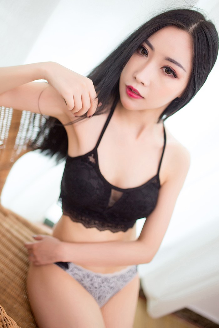 黑丝少妇小雨蕾丝内衣尽显完美身材(图25)