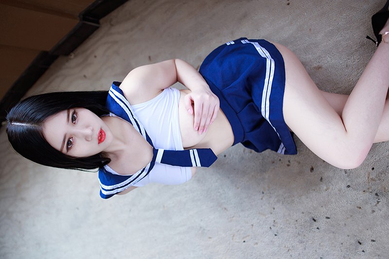 性感尤物轻褪制服手捧双乳诱惑足(图14)