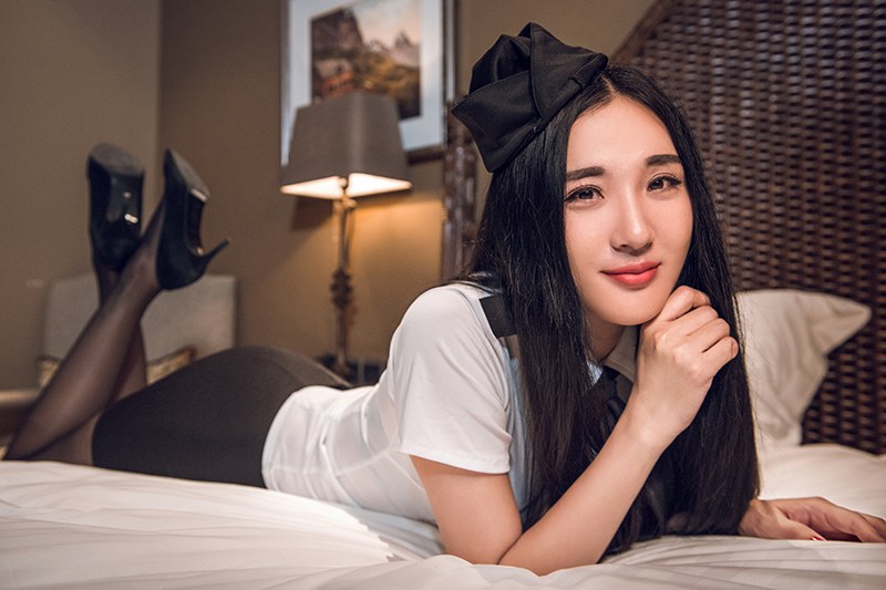 宅男女神涟漪制服黑丝吸引你眼球(图31)