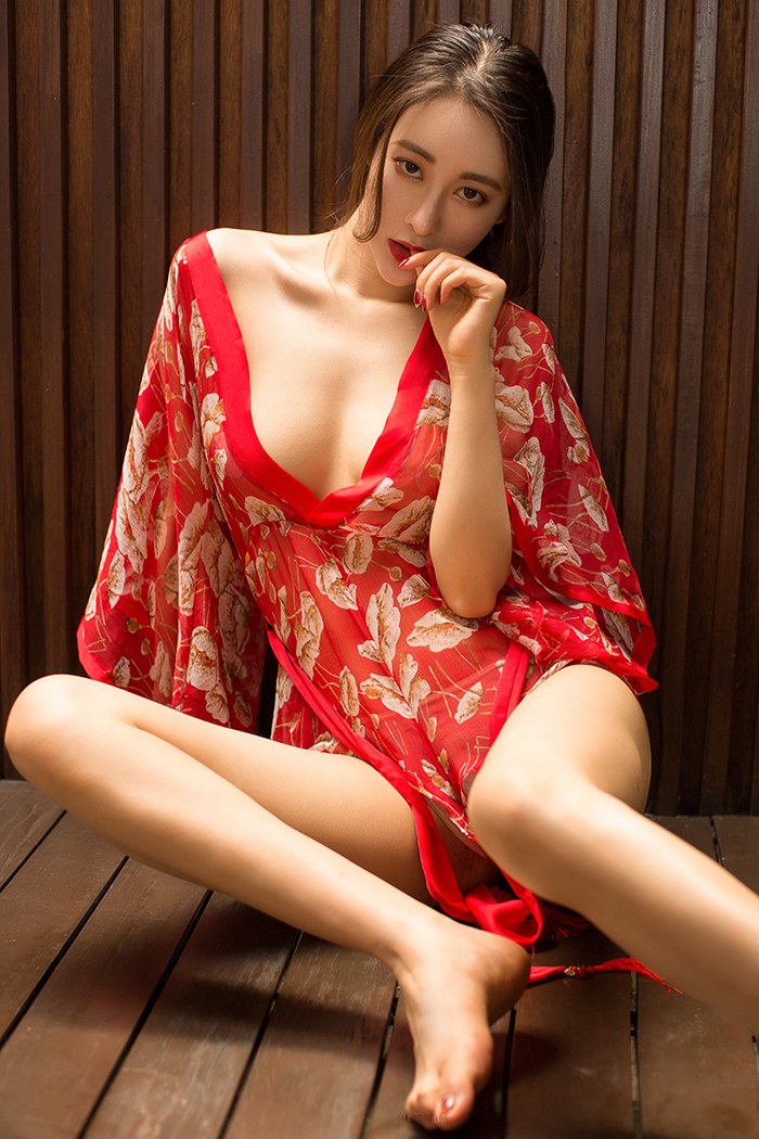 和服女神穆菲菲婀娜身材完美绝伦(图18)