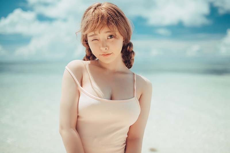 菠萝社美女老板柳侑绮童颜巨乳很吸睛(图13)