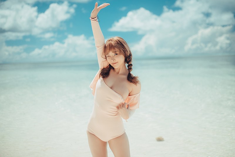 菠萝社美女老板柳侑绮童颜巨乳很吸睛(图35)