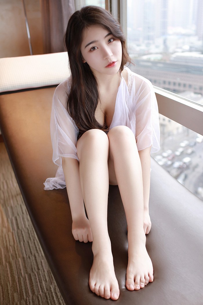 宅男女神宅兔兔肤白貌美清秀可人(图5)