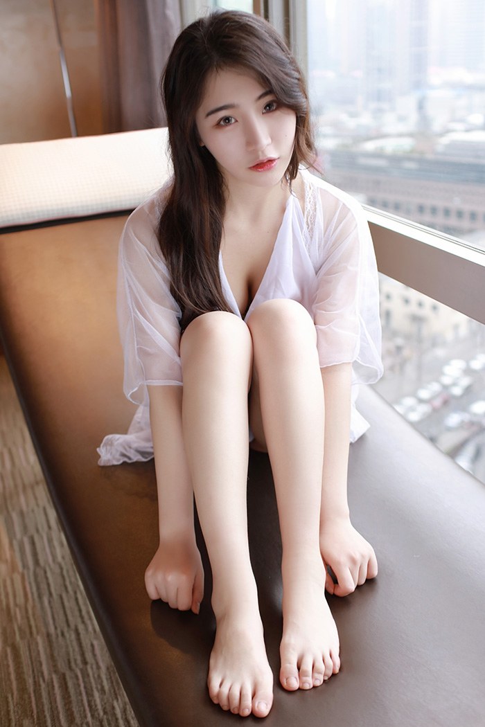 宅男女神宅兔兔肤白貌美清秀可人(图6)