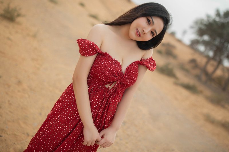 丰腴尤物徐微微真空上阵春光凸显(图21)
