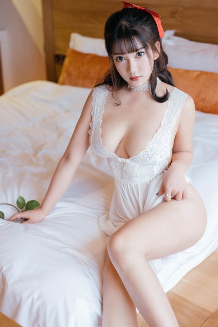 萌系美女小尤奈杏脸桃腮含苞欲放(图24)