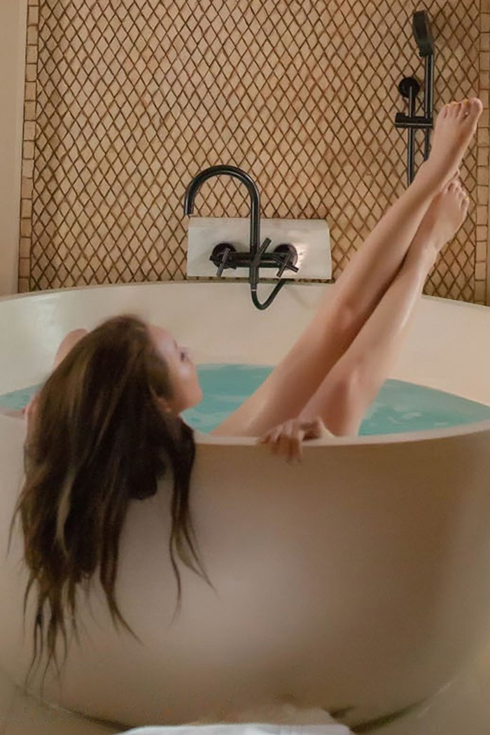 丰润人妻尤妮丝午后白纱入浴勾人(图46)