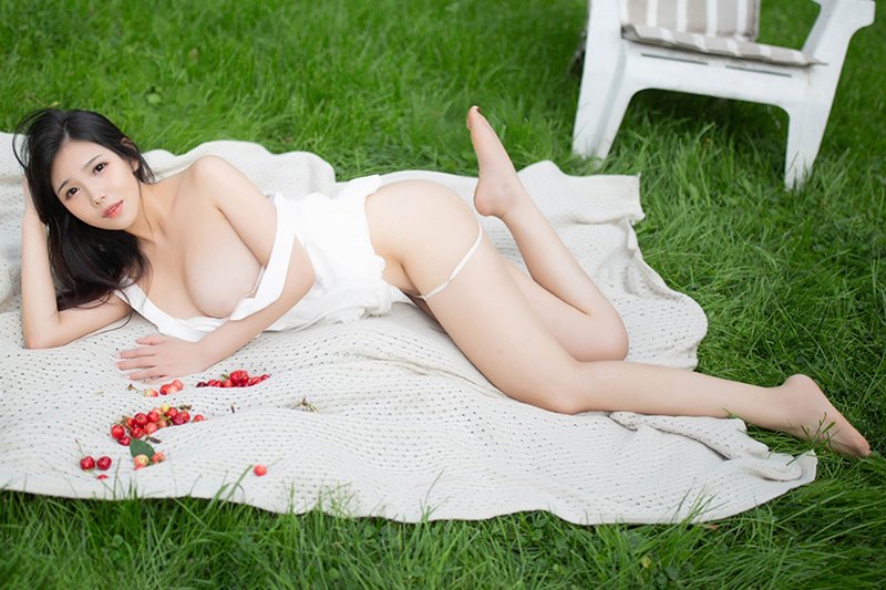 兽耳尤物徐微微眼神含春任人摆布(图5)