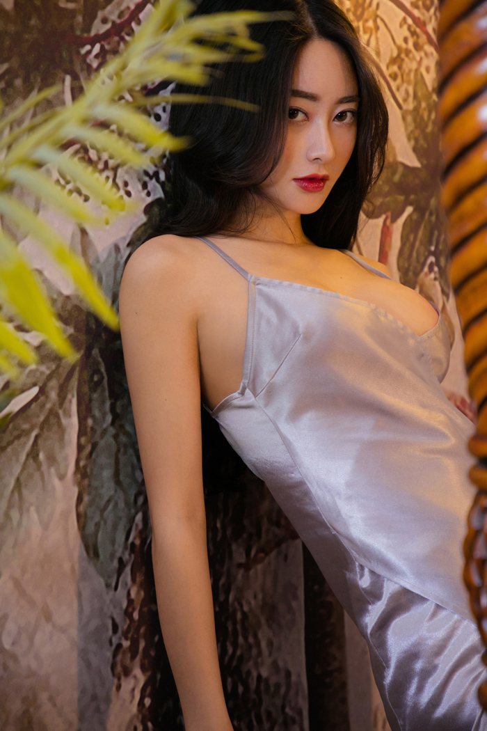 极品熟女穆菲菲冷艳高贵征服欲爆炸(图13)