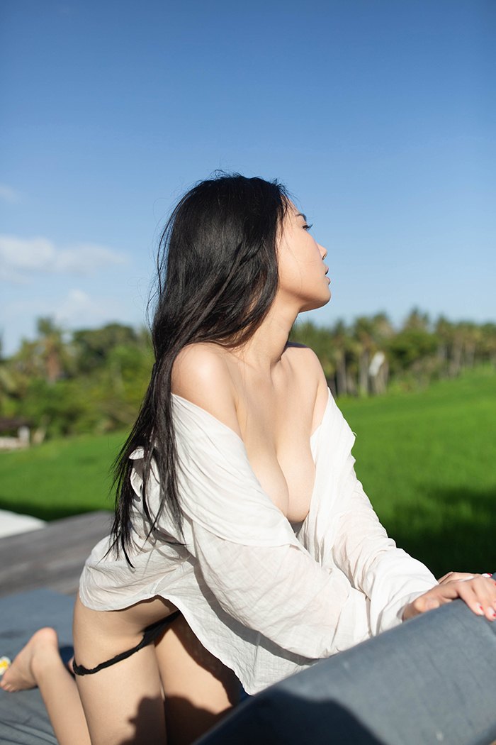 极品素人娘徐微微巨乳诱人榨干你(图17)