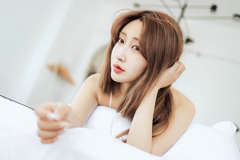 小家碧玉林子欣完美圆乳体香四溢(图39)