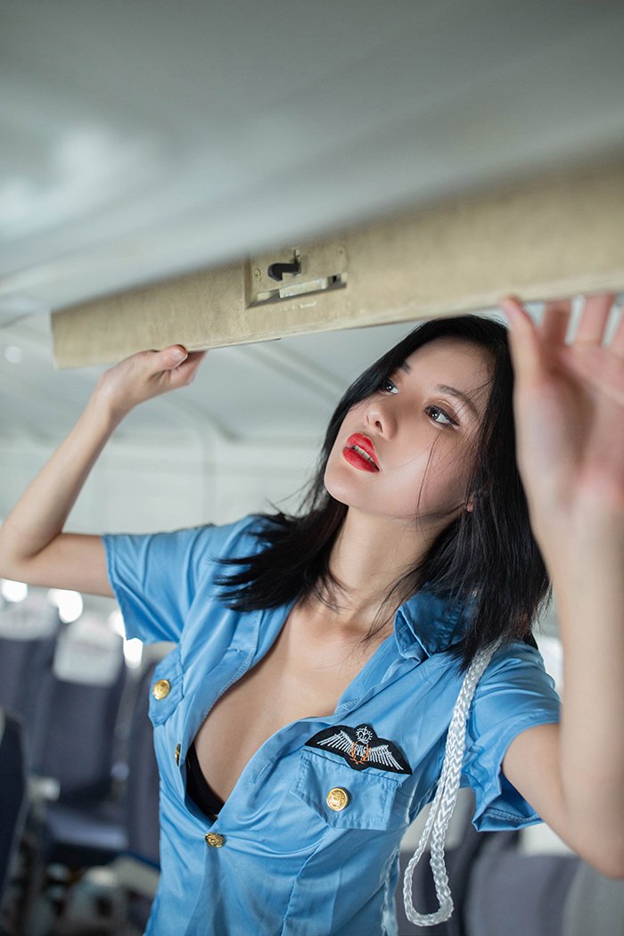 列车乘务长阿朱性感妖娆大秀丝足(图11)