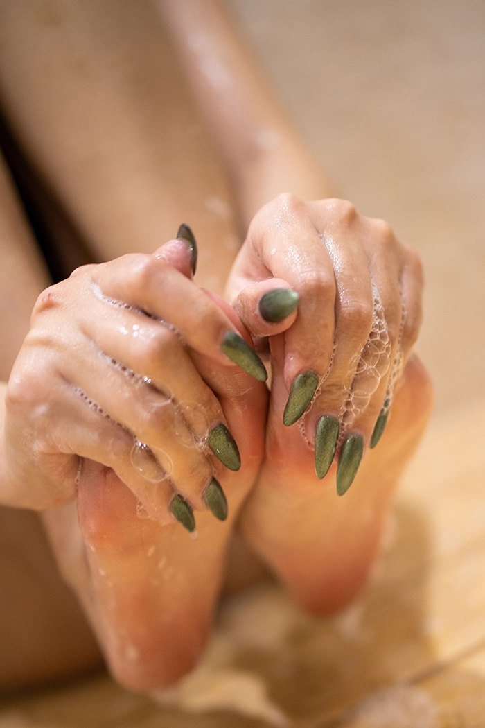 迷人学姐杨晨晨透视蕾丝裸足特写(图62)