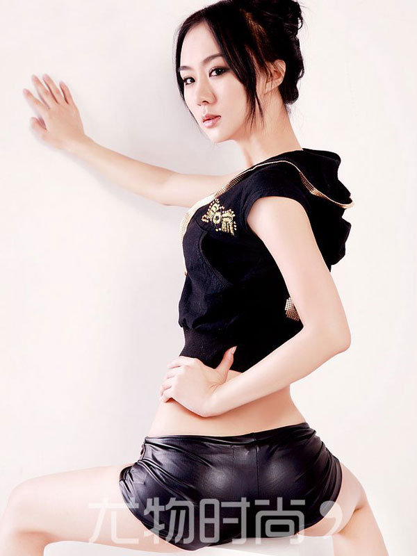 尤物时尚白莫菲性感写真图片(图7)