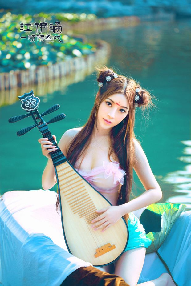 中韩混血美女江伊涵 洛丽塔《倾城》写真(图10)