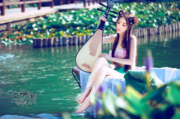 中韩混血美女江伊涵 洛丽塔《倾城》写真(图13)