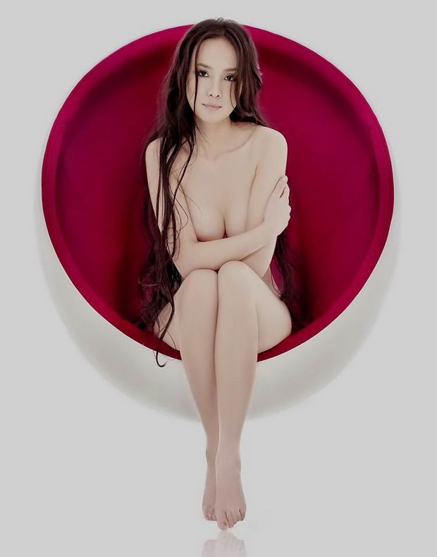 超靓性感女郎干露露艺术照(图5)