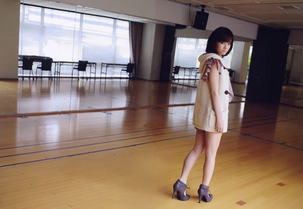 日本美女龟井绘里写真套图(图13)