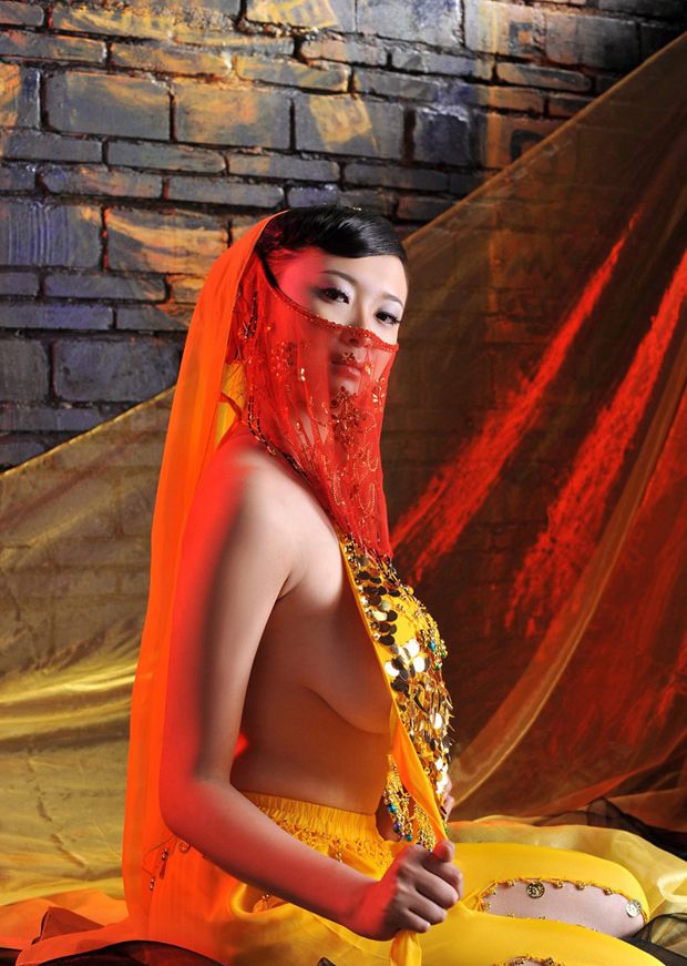 国内著名艺术模特冰漪性感写真(图7)