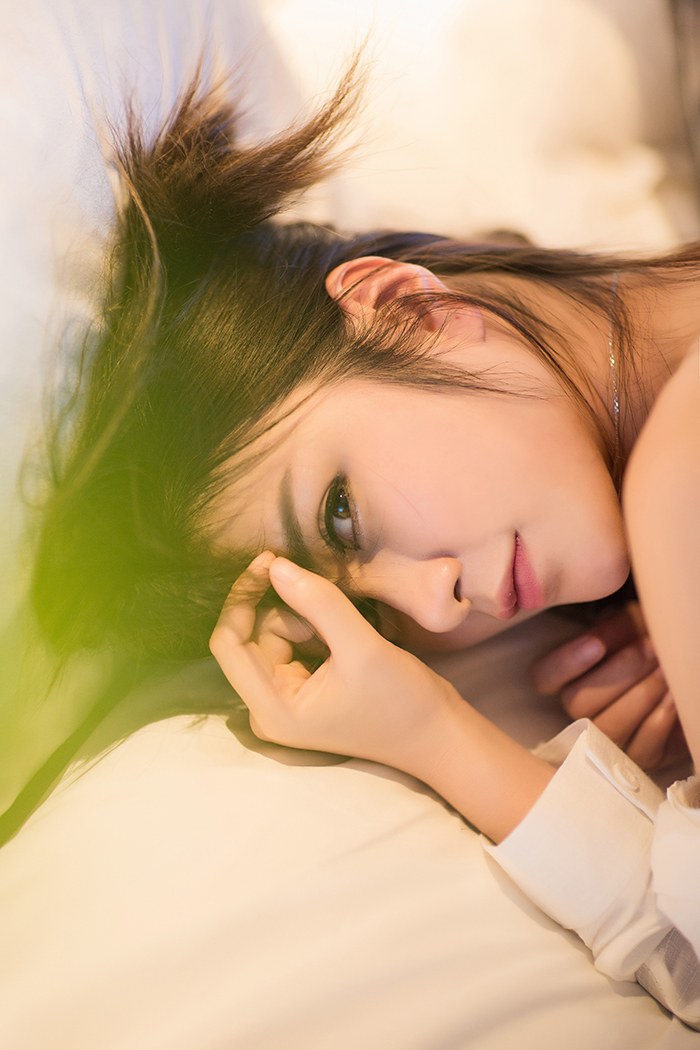 养眼少女李七喜衬衣连裤袜够吸睛(图33)