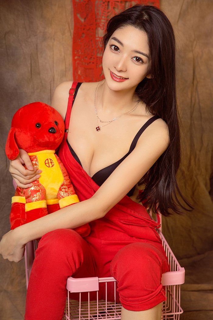 轻熟御姐曲线爆满丰乳肥臀贺新春(图56)