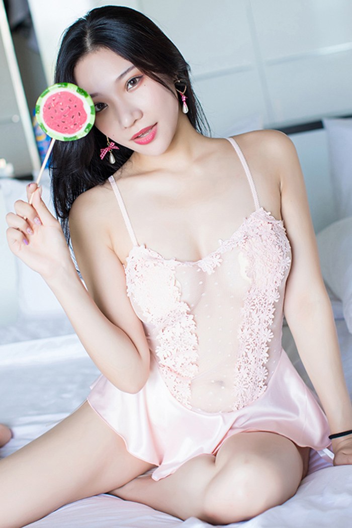 气质女郎小狐狸居家私房娇柔迷人(图20)