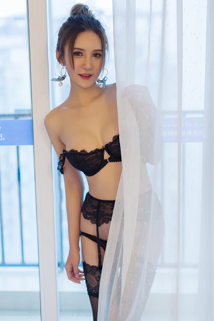 性感美少妇尹菲前凸后翘诱惑吸睛(图7)