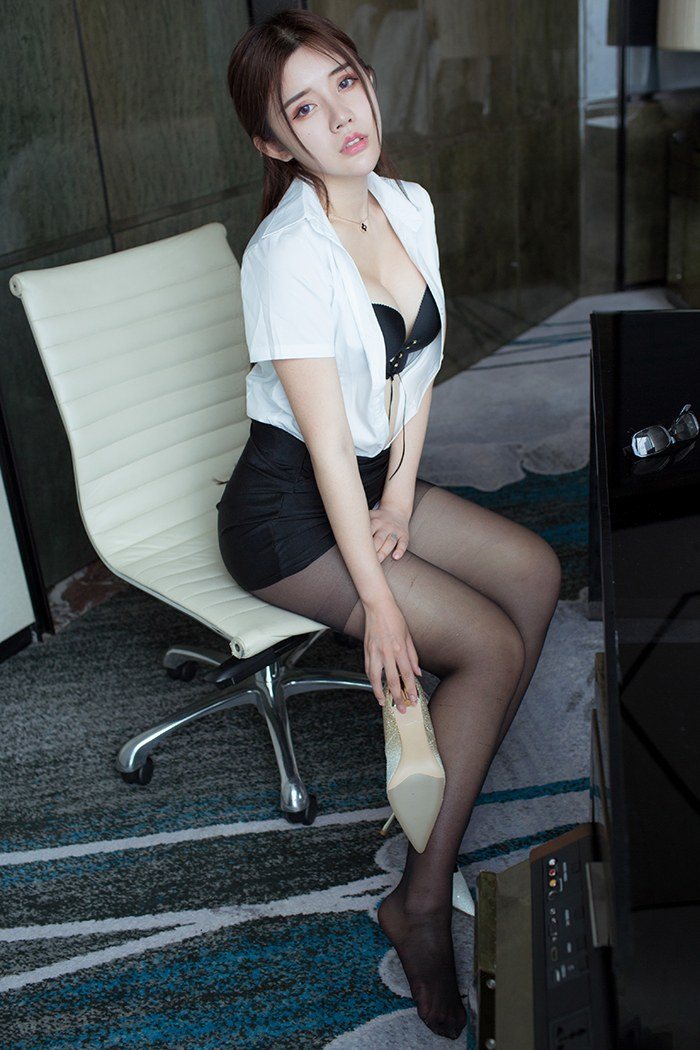 性感女秘书兔子制服黑丝秀色可餐(图13)