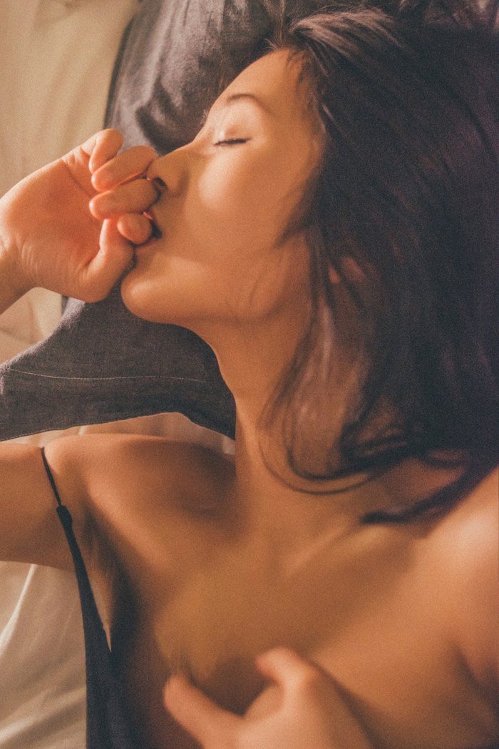 美女主播肉肉性感私房照撩人十足(图11)