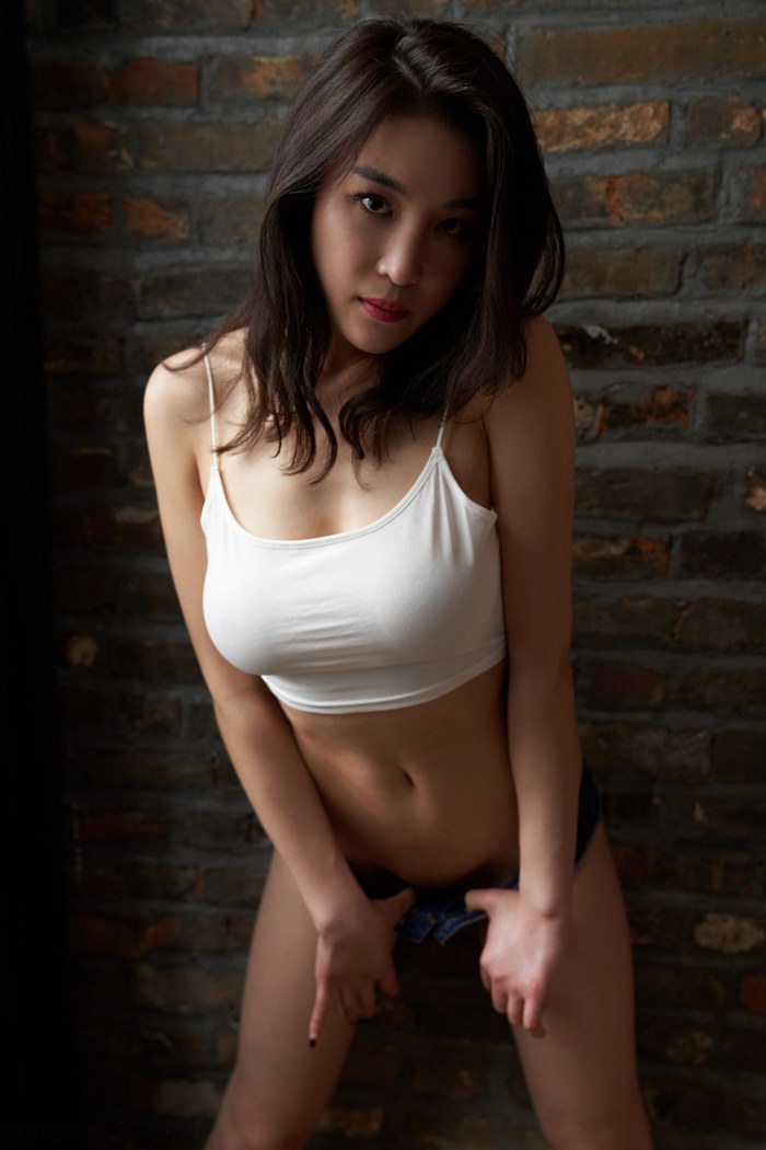 巨乳尤物珊淇性感内衣秀傲人曲线(图31)