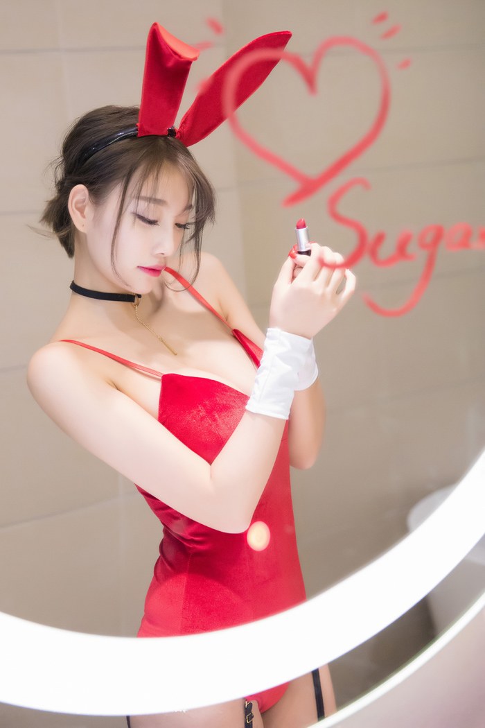 甜美女神杨晨晨浴室湿身春光乍泄(图5)