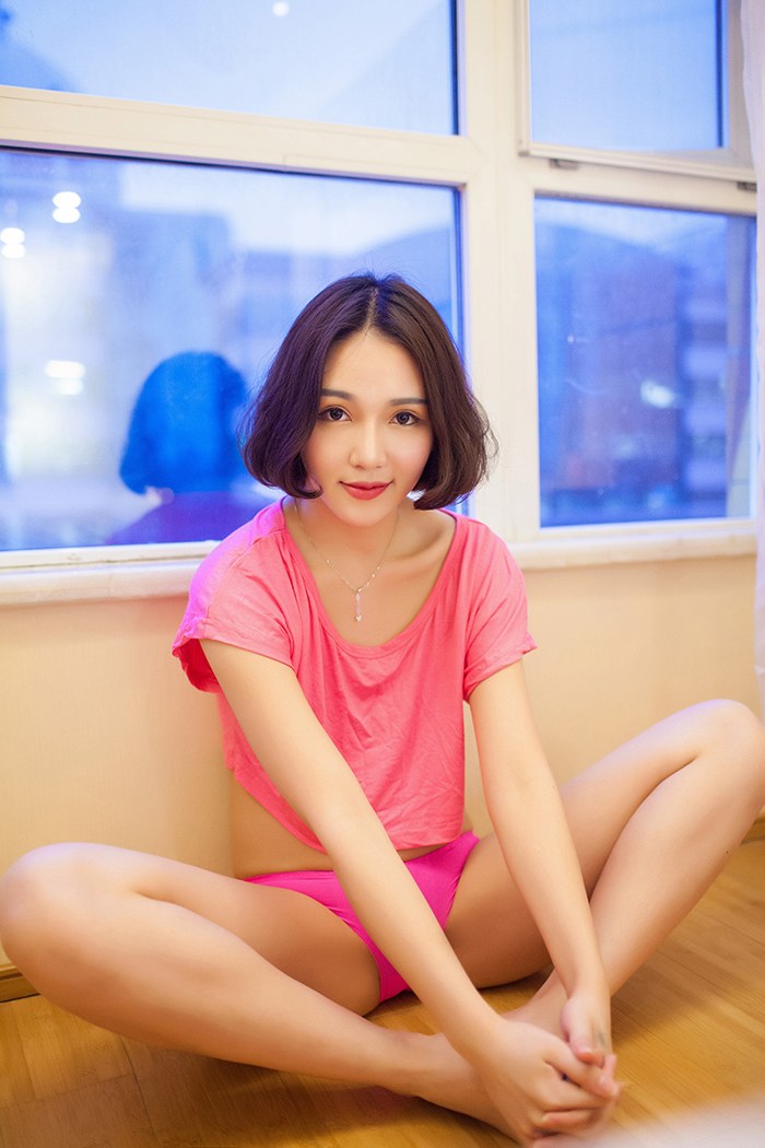 空虚少妇艾诗湿身诱惑胴体看光光(图10)