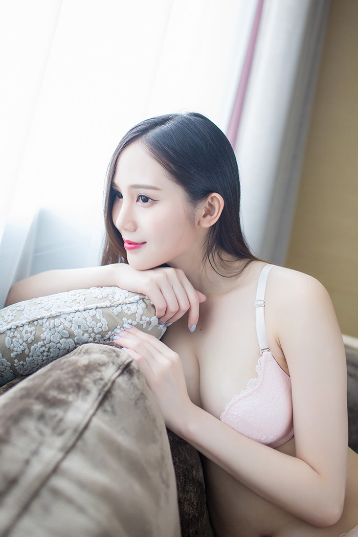 尤物SISY思轻薄睡衣大秀美腿嫩乳(图30)