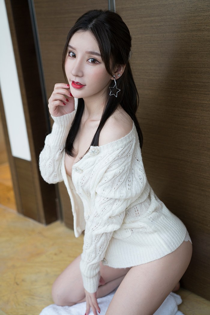 美腿俏佳人周于希真空上阵秀美乳(图30)